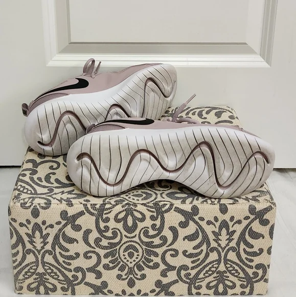 Nike Tessen Particle Rose Running Sneakers - Picture 5 of 5